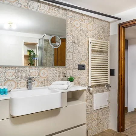 Iflat Campo De Fiori's Comfy Gem Rome